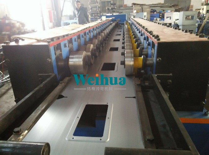 配電箱一次成型機(jī)、自動生產(chǎn)線